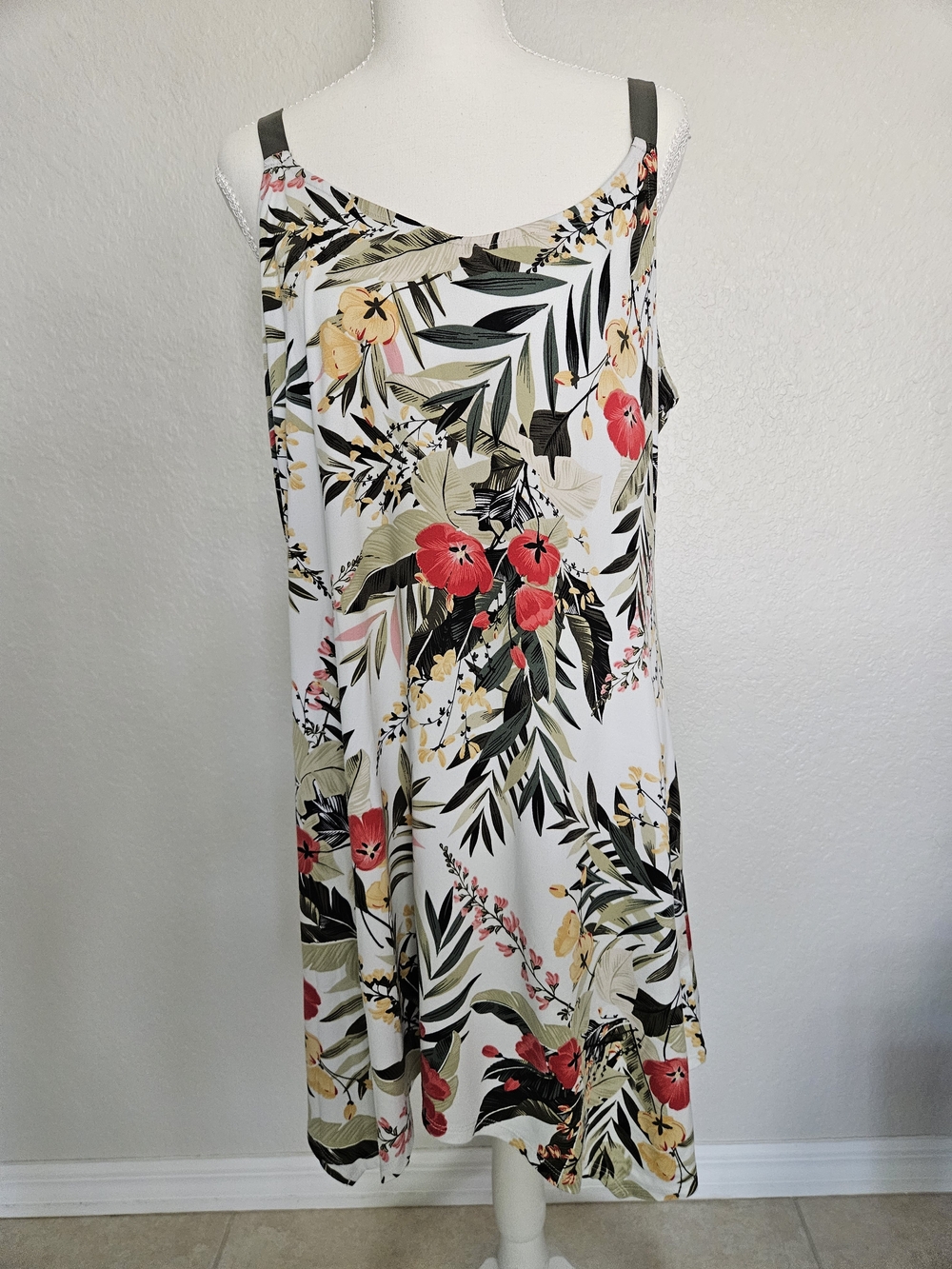 Floral Slip Chemise - White with Red & Green Floral Print